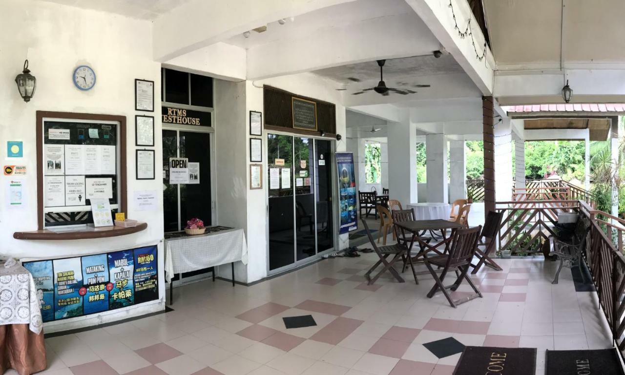 Rtms Guesthouse เซมปอร์นา ภายนอก รูปภาพ